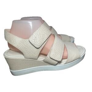 Ecco Cream Textured Leather Wedge Sandals